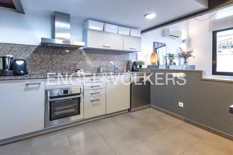 Foto 49f5ba97-00c5-4fab-84f3-a611f907363e. Zweistöckige wohnung mit heizung in Centre-Nucli Antic Premià de Mar