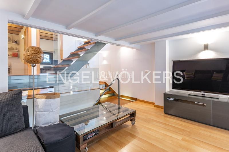 Foto 4eef5241-8e50-4777-a3a4-097eb9099f48. Zweistöckige wohnung mit heizung in Centre-Nucli Antic Premià de Mar