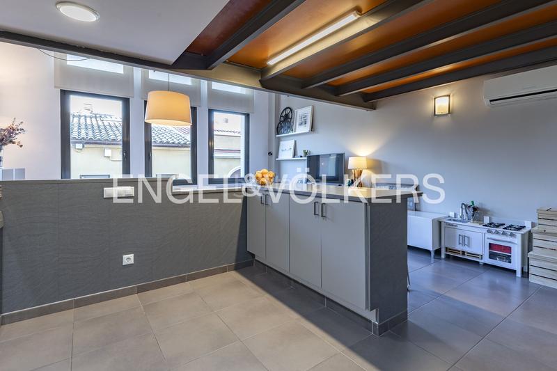 Foto a5dfaec1-6cc0-4747-be29-77a3e5cc0529. Zweistöckige wohnung mit heizung in Centre-Nucli Antic Premià de Mar