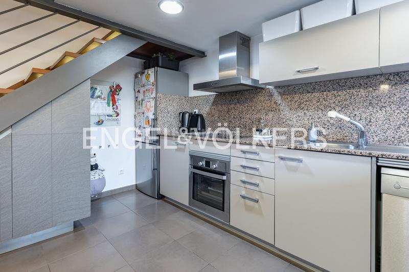 Foto cd2402c9-0add-4476-94e3-e00bf49258a4. Zweistöckige wohnung mit heizung in Centre-Nucli Antic Premià de Mar