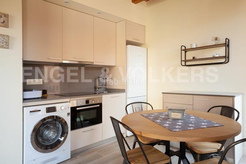 Foto 76f09208-2b7e-4f78-8d3f-edd3dfabe9cb. Location appartement avec chauffage dans El Poble Sec - Parc de Montjuïc Barcelona