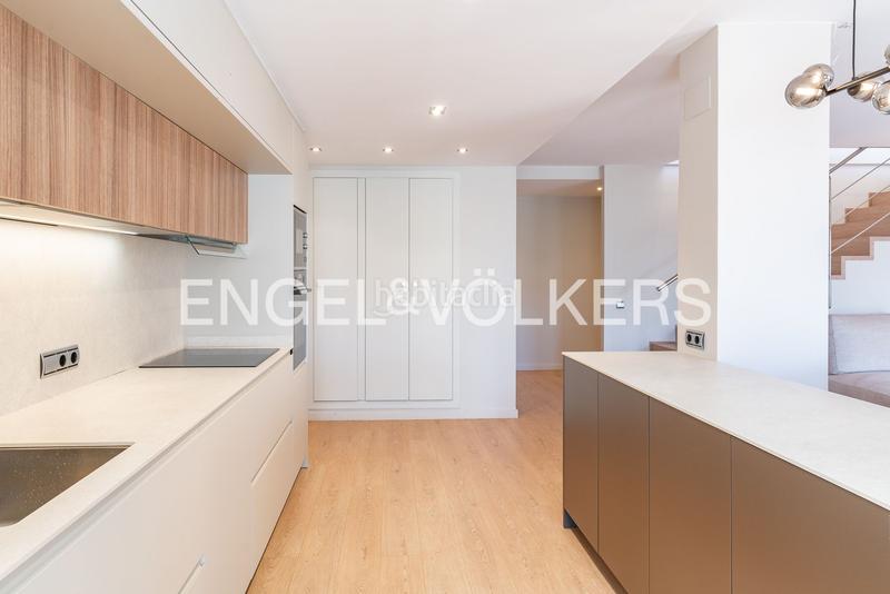 Foto 15987193-3775-4dbe-849d-87ac94abba67. Àtic amb calefacció aparcament piscina a El Balís Sant Andreu de Llavaneres