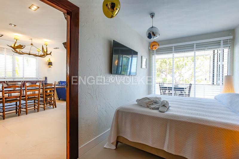 Foto db2576c9-37d4-49f3-add2-29a0c5efbe6c. Alquiler apartamento espectacular vivienda de alquiler temporal en Sitges