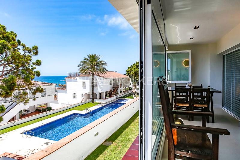 Foto 6fa2e3f6-6243-4881-a911-5b9fb8615eb2. Lloguer apartament amb calefacció piscina a Aiguadolç - Sant Sebastià Sitges