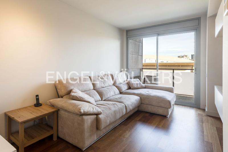 Foto 35783f47-eb54-42ce-af01-f513df9f0047. Alquiler apartamento luminoso piso temporal en eixample en Barcelona