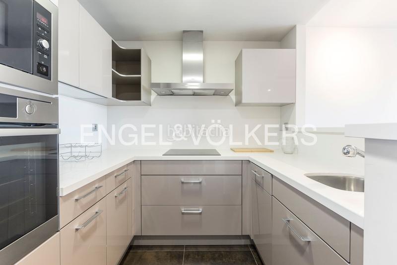 Foto 5c967133-9448-4b56-80a6-ffdc6addee1b. Miete appartement mit heizung parking in La Nova Esquerra de l´Eixample Barcelona