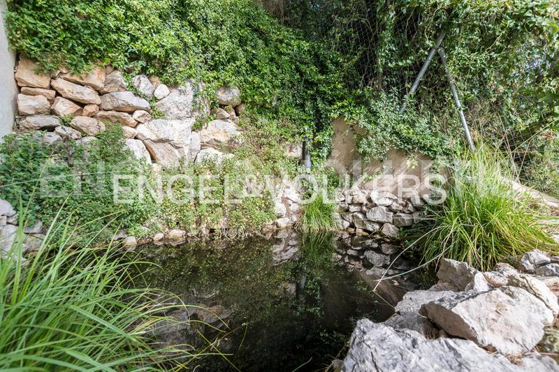 Foto 2eb9a454-e108-45f8-9feb-e689cda243a6. Casa con riscaldamento parcheggio piscina in costa Cunit - els jardins - els rosers Cunit