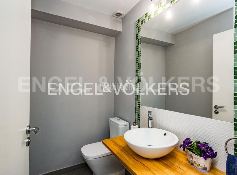 Foto e32c61d8-9d72-4cb8-b07c-f68cf92ebab0. Casa con riscaldamento parcheggio piscina in costa Cunit - els jardins - els rosers Cunit