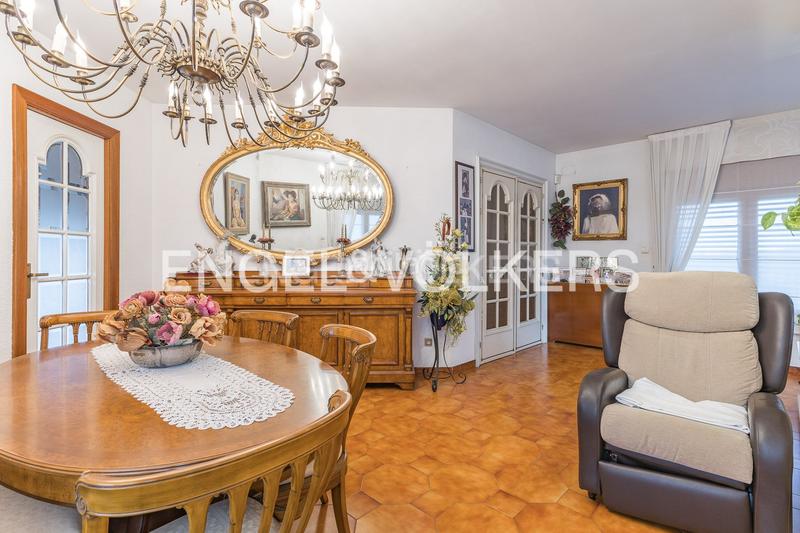 Foto 6d622305-9617-440e-baa4-4c681cc75b02. Casa con riscaldamento parcheggio in Centre Vendrell (El)