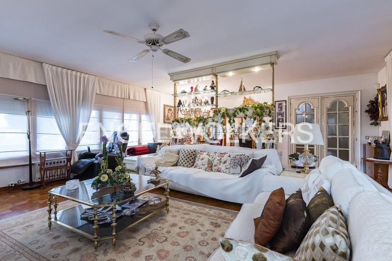 Foto d2f4ca5b-bf3d-42de-b473-2025c784cba7. Casa con riscaldamento parcheggio in Centre Vendrell (El)