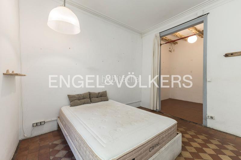 Foto dd78f242-00dc-4cb5-a2c7-06769f2ceaf2. Piccolo appartamento con riscaldamento in Gòtic Barcelona