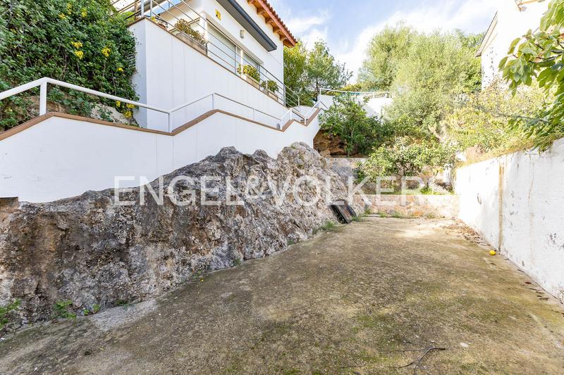 Foto 6ceb38e4-ac14-4d34-be10-abb7b99c2034. Casa amb calefacció a Montmar Castelldefels