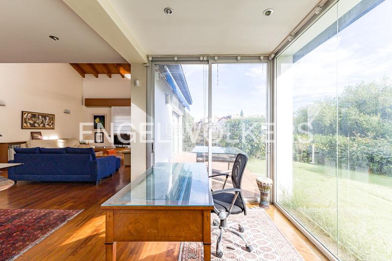 Foto 7ba0e3d4-88fb-450b-88d9-a1ed5e70fede. Casa amb calefacció a Montmar Castelldefels