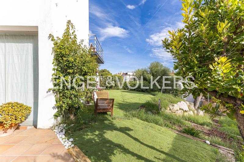 Foto 9d7896b0-c115-49c4-a24e-2728006745eb. Casa amb calefacció a Montmar Castelldefels