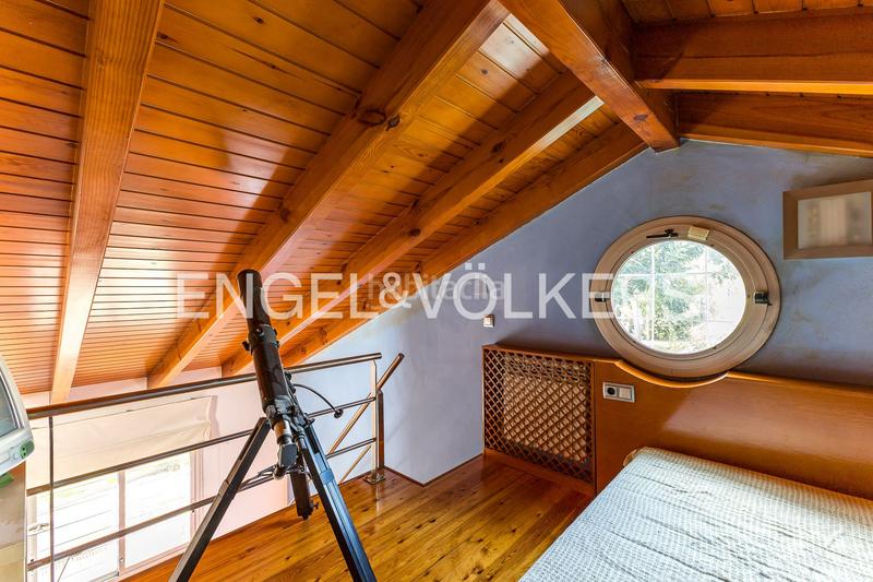 Foto a9dab94f-a15a-438c-aba4-10ef996da274. Casa amb calefacció a Montmar Castelldefels