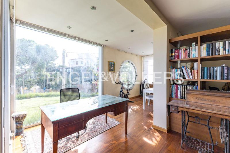 Foto ab3b6106-7653-4e80-bfe0-13edd8a50778. Casa amb calefacció a Montmar Castelldefels