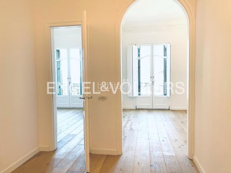Foto ed81eda4-cfd2-452f-886f-15e544d0e14d. Miete appartement mit heizung in L´Antiga Esquerra de l´Eixample Barcelona