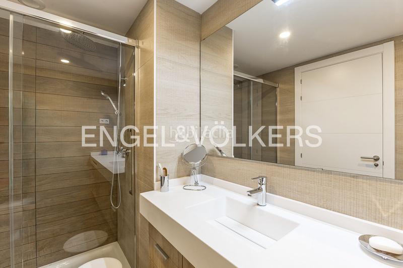 Foto c1182edf-453f-40cf-aa4a-605ed123d303. Apartamento elegante apartamento en sant feliu, confort y sostenibilidad cerca de barcelona en Sant Feliu de Llobregat