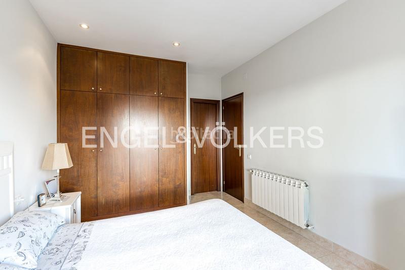 Foto 713b6f58-7466-4798-8295-f860be1d1587. Casa con riscaldamento parcheggio piscina in Centre Castelldefels