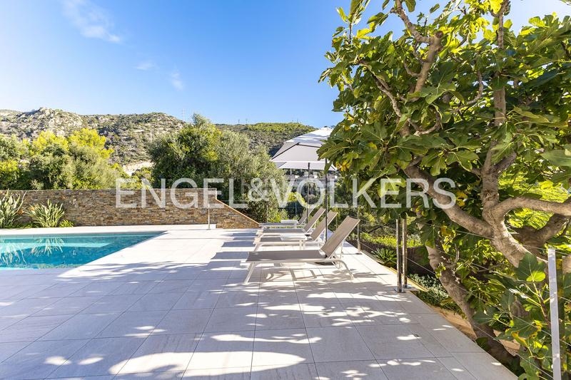 Foto a9490b63-b1b1-420f-97d8-e39795a4e91d. Casa con riscaldamento parcheggio piscina in Centre Castelldefels