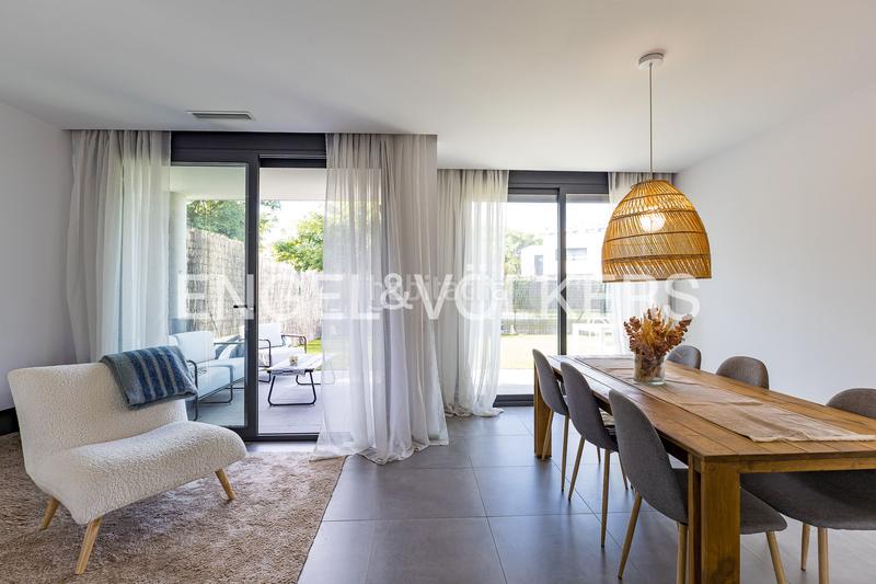 Foto 2cbdf545-ca2a-4c1a-ad61-66aa2733c356. Casa con riscaldamento parcheggio piscina in Coma-ruga platja Coma-ruga