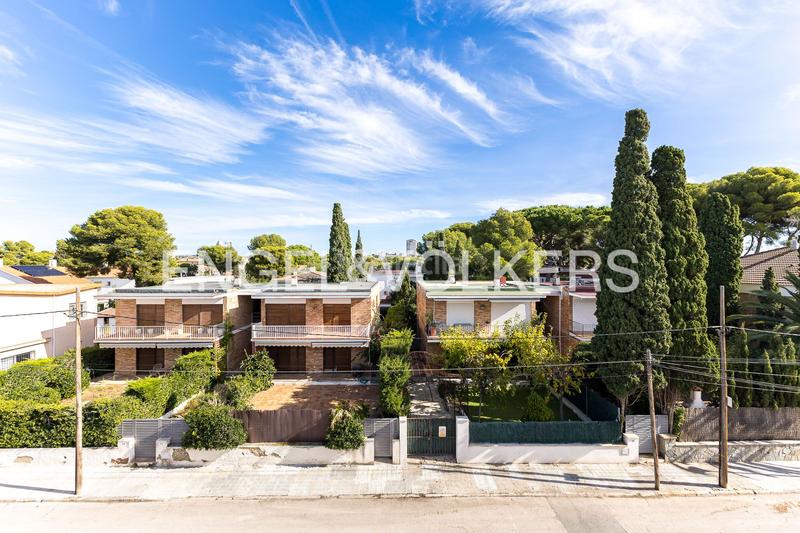 Foto 3accb0a7-f003-4b6e-a944-80d60aefddeb. Casa con riscaldamento parcheggio piscina in Coma-ruga platja Coma-ruga