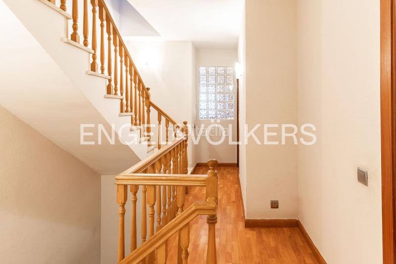 Foto 92bce42d-dc3d-473d-a86a-f1a389b1bd8e. Casa con riscaldamento in Sector Est Premià de Mar