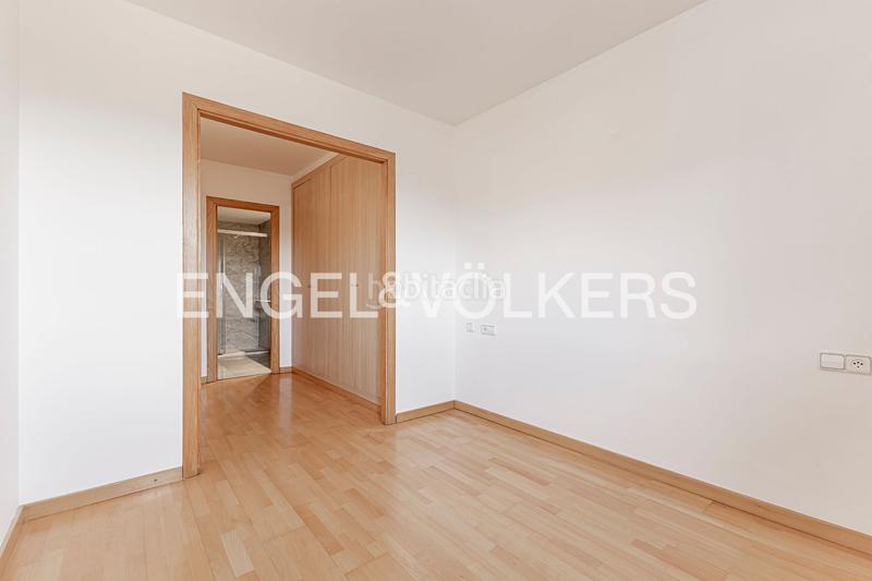 Foto 2905c3fd-a32e-4f5c-94dc-56cb76cac83d. Apartament amb calefacció aparcament a Parc Central Sant Cugat del Vallès