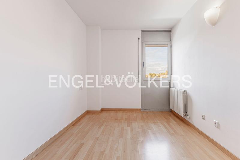 Foto 3d477878-762f-446c-9444-8cc35d31ca5b. Apartament amb calefacció aparcament a Parc Central Sant Cugat del Vallès