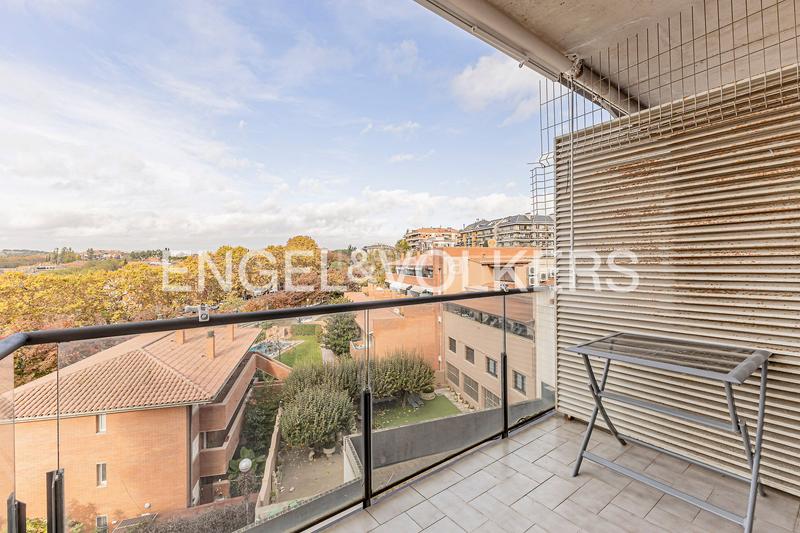 Foto b63a92bc-988f-475b-8735-98bb69dac5dd. Apartament amb calefacció aparcament a Parc Central Sant Cugat del Vallès