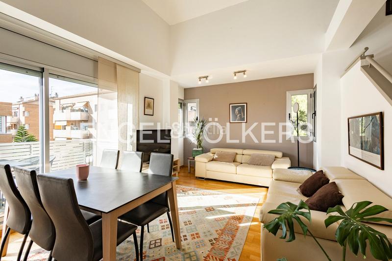 Foto 42a783d8-4199-4948-810e-0aa16b162916. Miete dachwohnung mit heizung parking pool in Els Canyars Castelldefels