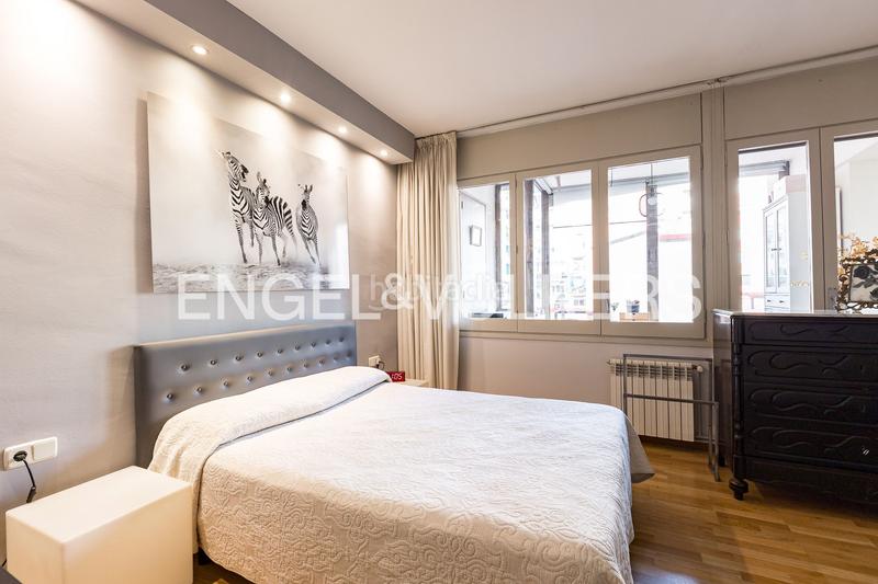 Foto 200a693f-c1b0-443d-bd25-fc0fbdd35124. Apartament amb calefacció aparcament a La Nova Esquerra de l´Eixample Barcelona