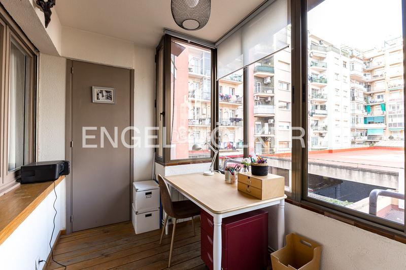 Foto fec0e0ed-a607-407a-95b5-2651c2f35e36. Apartament amb calefacció aparcament a La Nova Esquerra de l´Eixample Barcelona