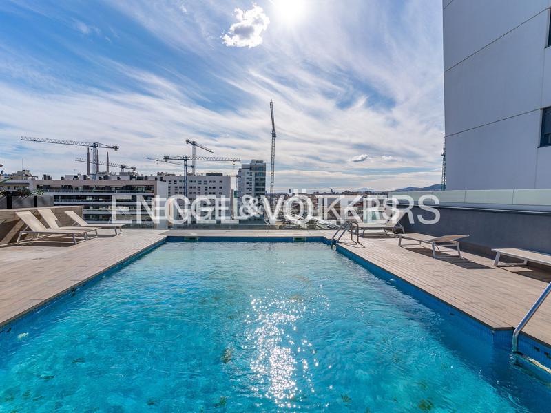 Foto 0e4b45e1-309a-417e-8240-ccacdd817aea. Dachwohnung mit heizung parking pool in Port Badalona