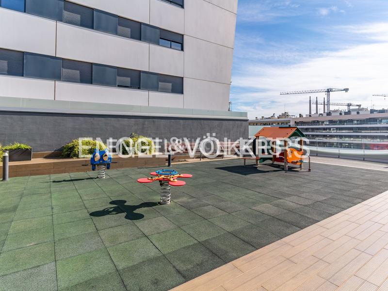 Foto 3e0bbb3f-ea88-4bd1-bac4-b7730d24dedc. Dachwohnung mit heizung parking pool in Port Badalona