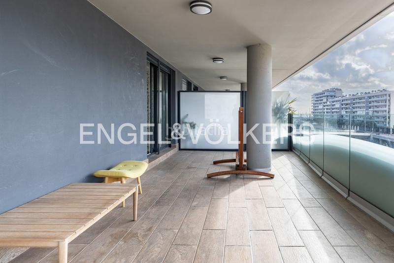 Foto 4df7b89d-6cd0-4f2d-83d8-11f6a890cacc. Dachwohnung mit heizung parking pool in Port Badalona