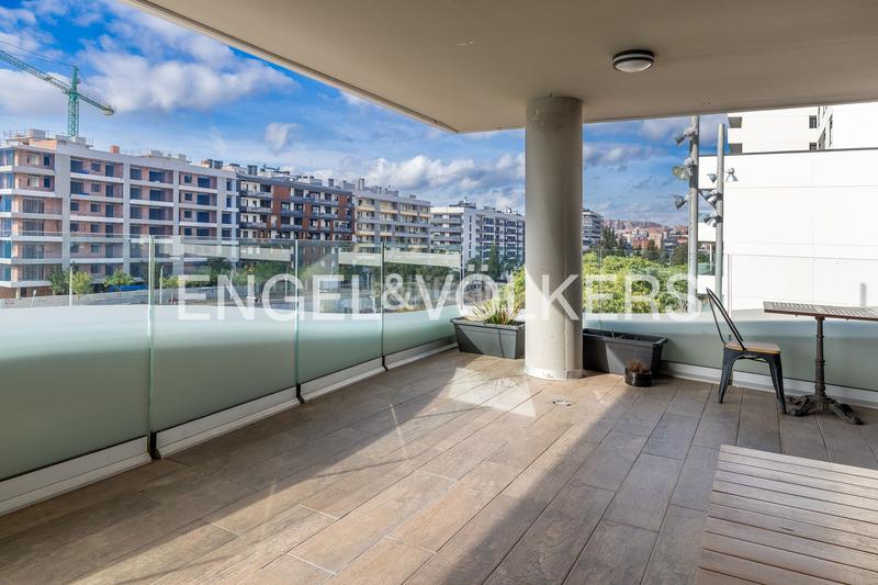 Foto 6bf5de82-d902-41b3-84ed-cdd0adbff466. Dachwohnung mit heizung parking pool in Port Badalona