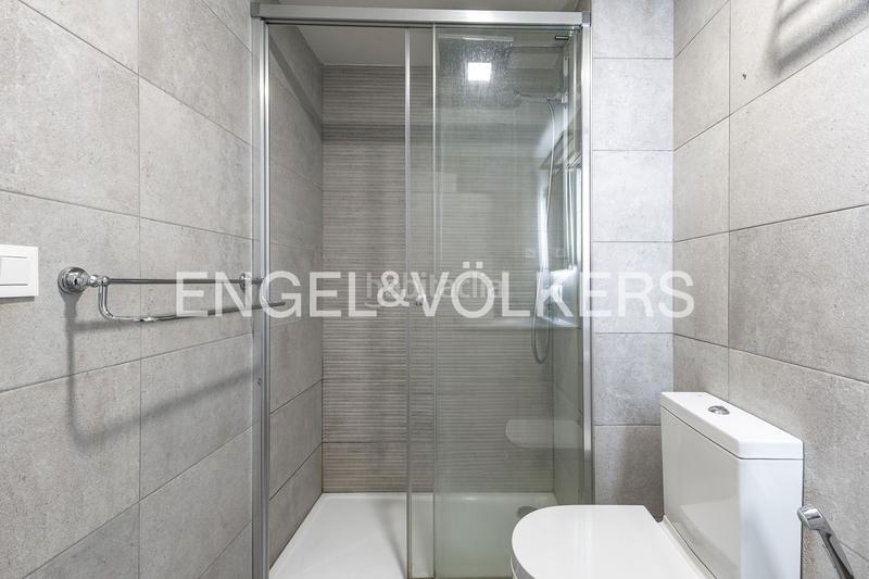 Foto c3ef09ed-9a7e-4d9d-b10d-5b0983f474f5. Dachwohnung mit heizung parking pool in Port Badalona