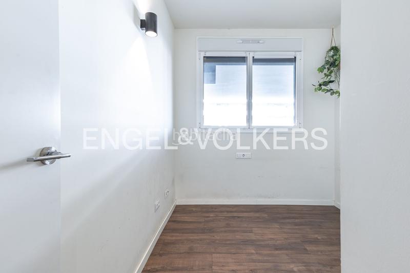 Foto f992e34c-ef3d-40b4-82fc-904440e6032a. Dachwohnung mit heizung parking pool in Port Badalona