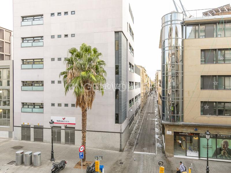 Foto 6d481fd3-c9ec-4cb9-a6b5-d1f6d6a8a575. Miete appartement mit heizung in Vila de Gràcia Barcelona