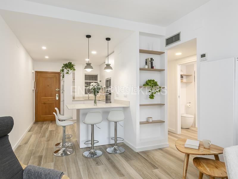 Foto 8ddb0dce-c78b-4622-9099-d9e4939ae4b9. Miete appartement mit heizung in Vila de Gràcia Barcelona