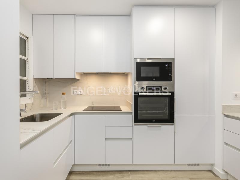 Foto fc19c304-0cf4-4a88-b14e-58e69083b4f7. Miete appartement mit heizung in Vila de Gràcia Barcelona