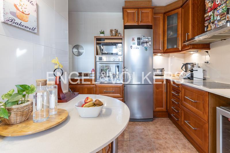 Foto 96e7b50c-c246-4383-b9d1-25b496abef83. Àtic amb calefacció aparcament piscina a Serraparera Cerdanyola del Vallès