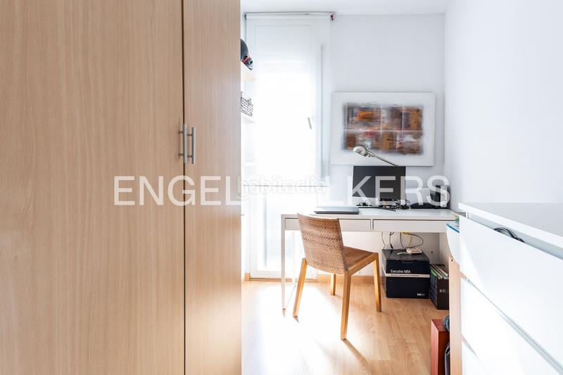 Foto d484cd61-95d9-44cf-afea-034fd47d556b. Àtic amb calefacció aparcament piscina a Serraparera Cerdanyola del Vallès