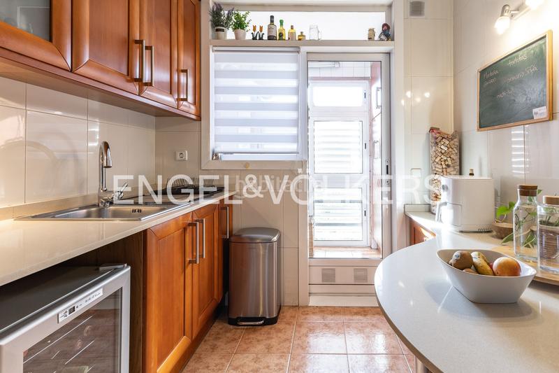 Foto d616b5d9-50a4-4d6f-9e96-5f4e7c142f2c. Àtic amb calefacció aparcament piscina a Serraparera Cerdanyola del Vallès