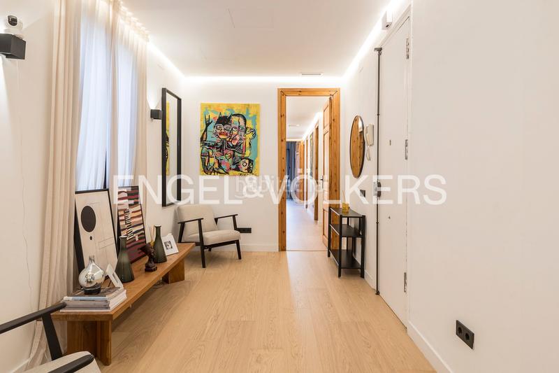 Foto 865b8679-6c59-47ee-ad7f-3faed1d84161. Appartement mit heizung in Sant Antoni Barcelona