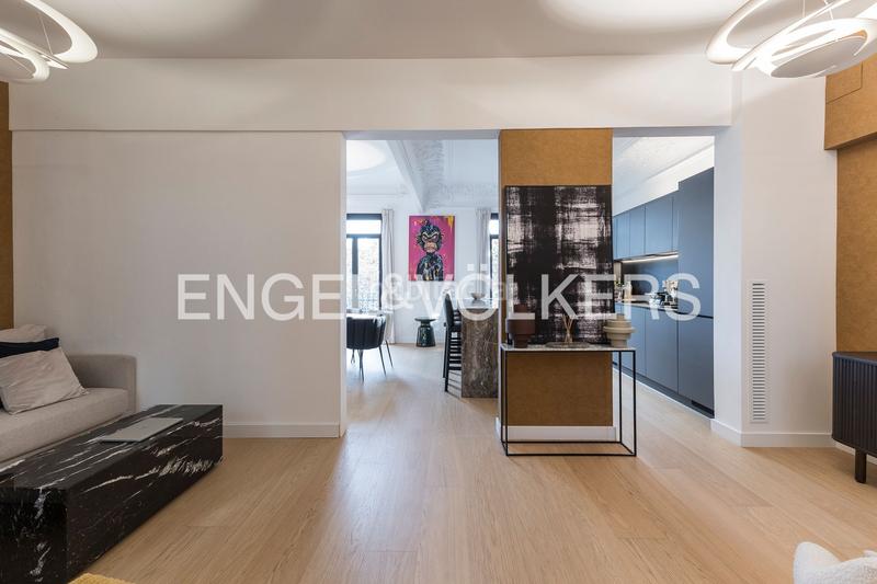 Foto e4687afb-d797-4e13-91aa-980bc35ff054. Appartement mit heizung in Sant Antoni Barcelona