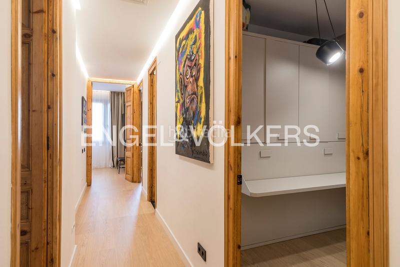 Foto f0e9d990-9438-40ac-a44e-01862270b754. Appartement mit heizung in Sant Antoni Barcelona