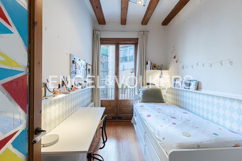 Foto 4f061cf8-ac75-4927-8e72-932311245350. Apartament amb calefacció a Gòtic Barcelona