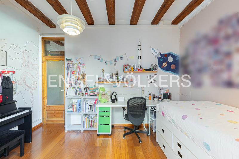 Foto 6e35a8fe-ed1a-4b55-905e-9a7e18d61480. Apartament amb calefacció a Gòtic Barcelona